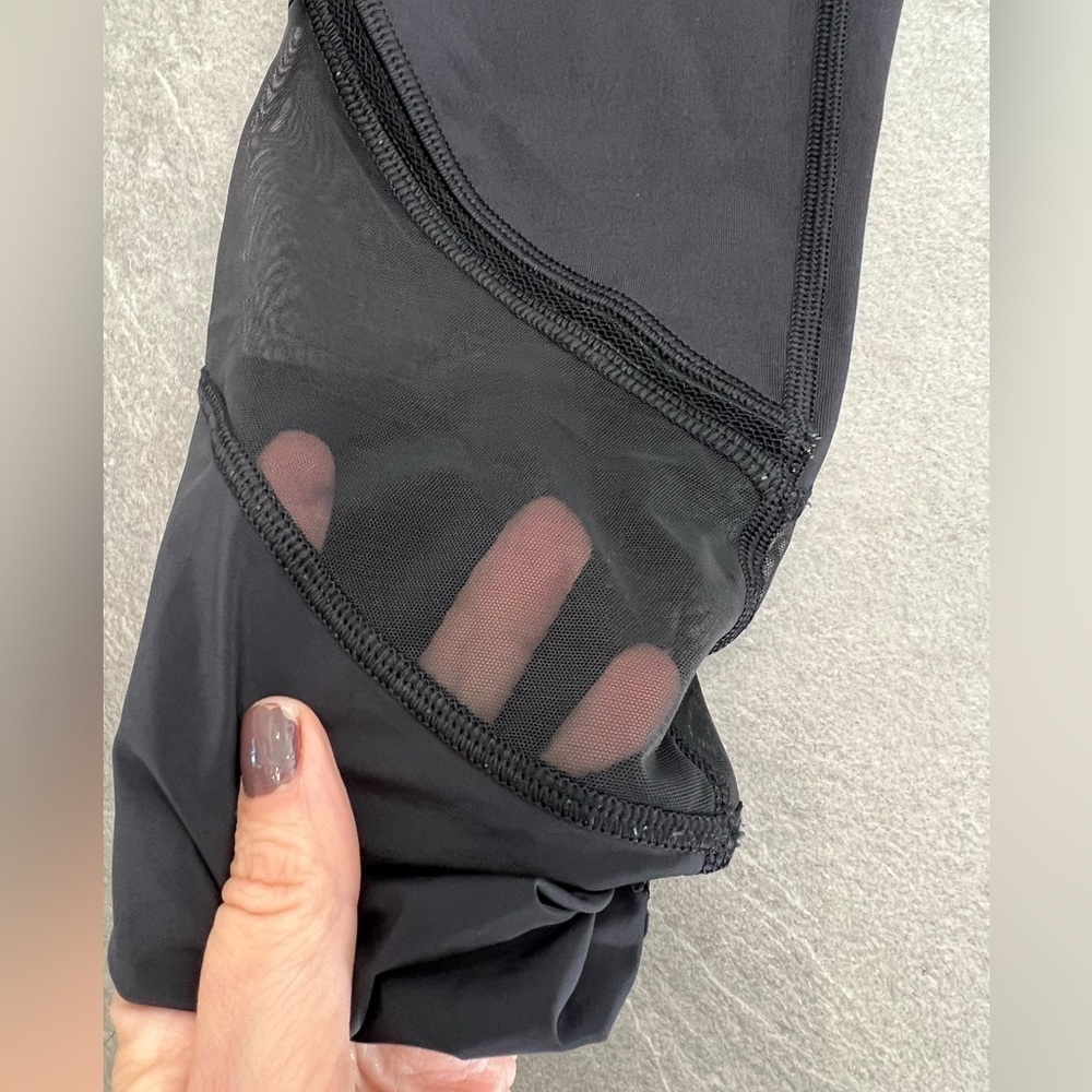 LULULEMON Fresh in Mesh tights 25 inch luxtreme mesh size 4 - Picture 5 of 10